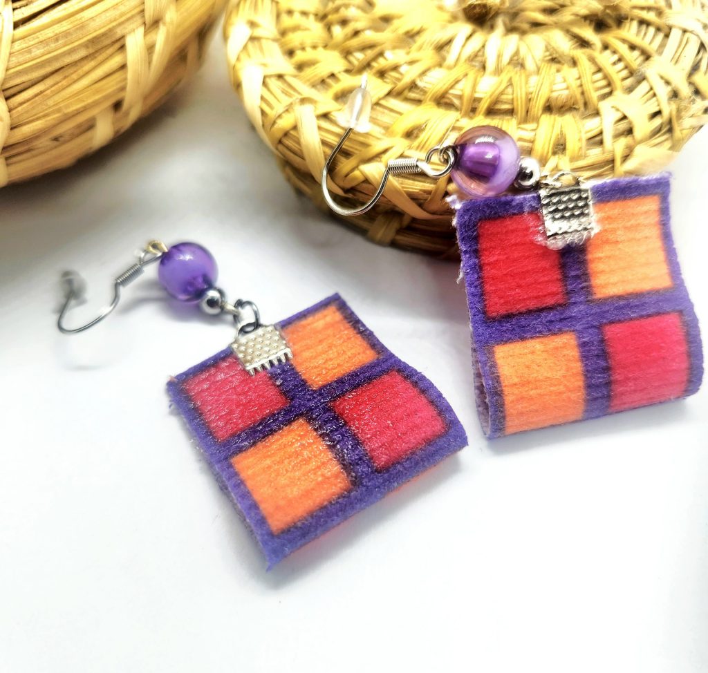 Image of colourful cheker Resin jewellery fabric